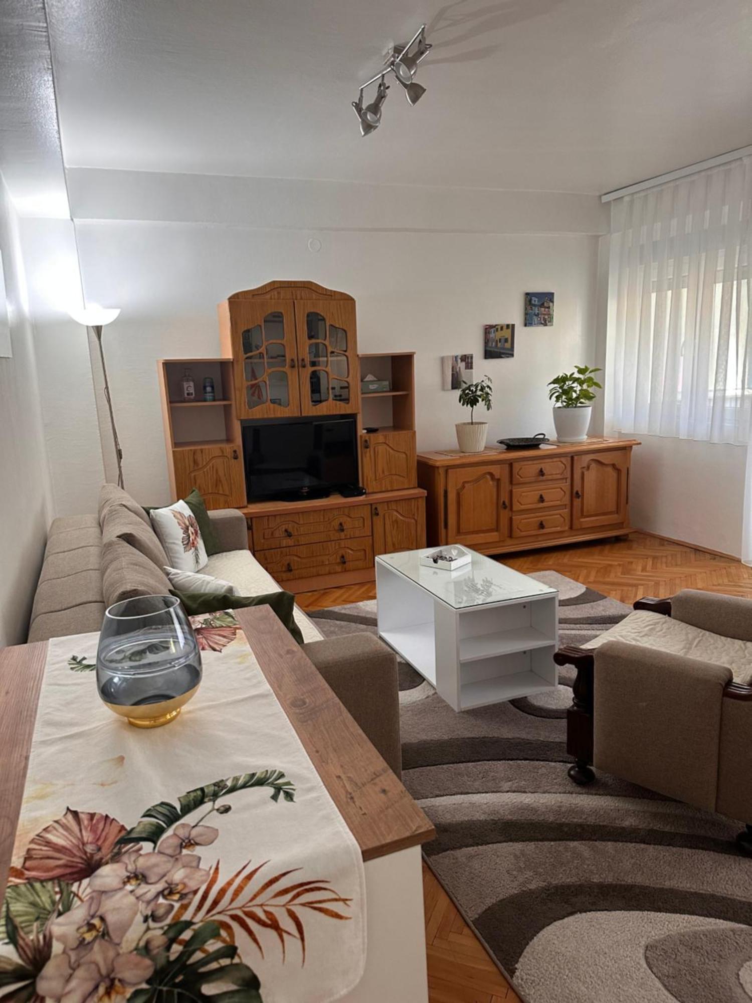 Viktor Apartment 쿠마노보 외부 사진
